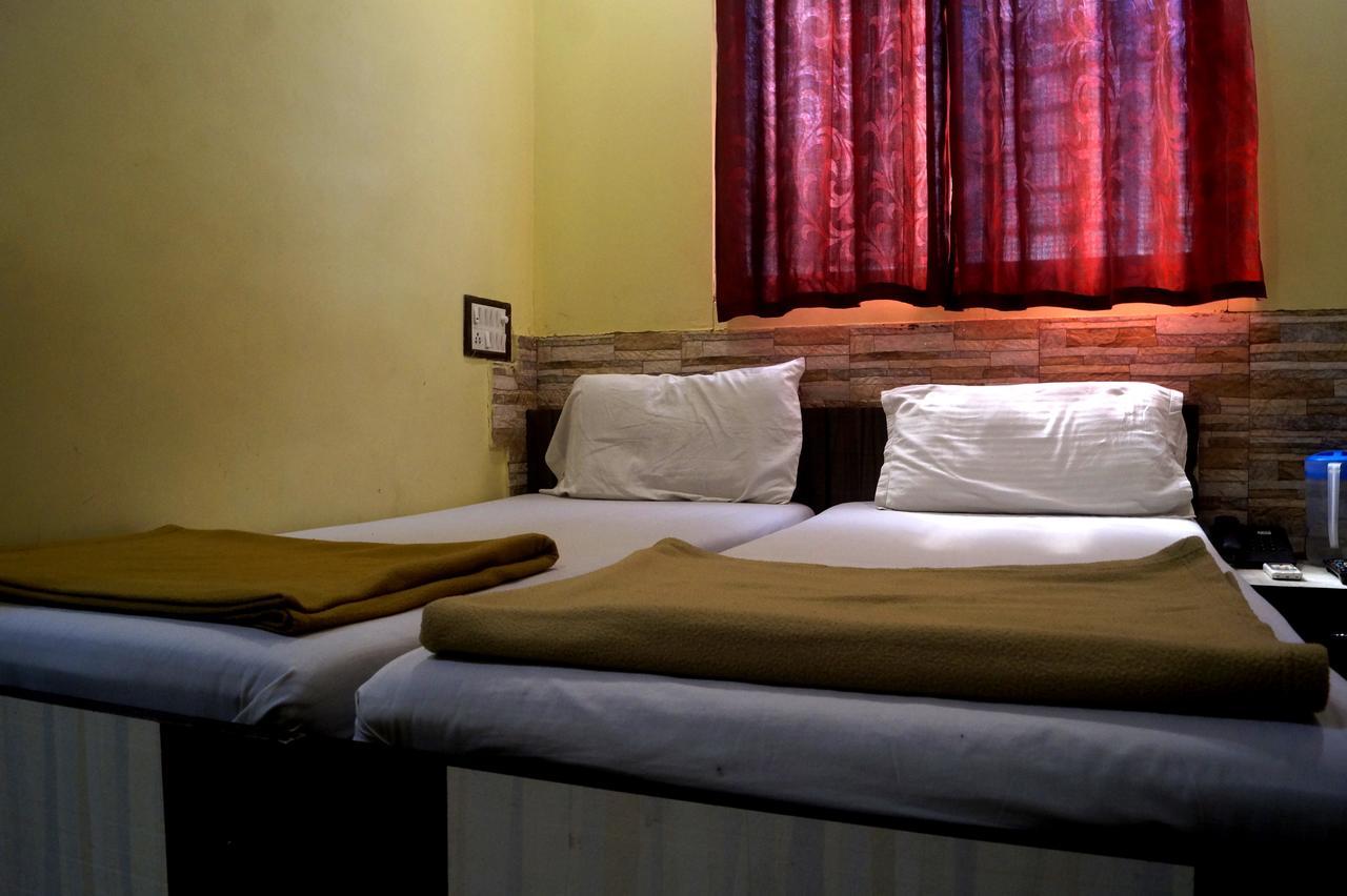 Hotel Zam Zam Palace Mumbai Kültér fotó